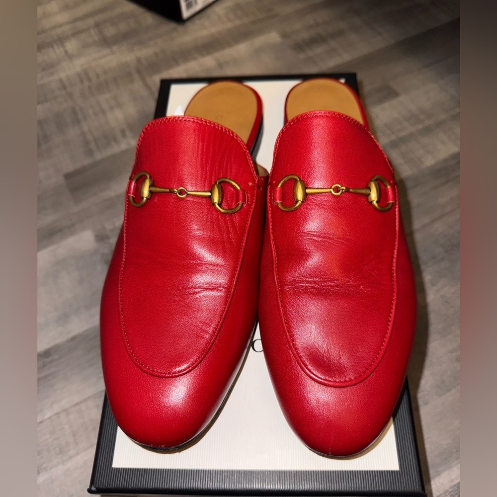 Authentic Gucci Princetown slides